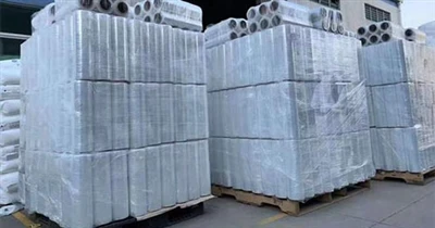 green wrapping film